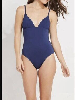 Blue/Navy Vineyard Vines Swim Scallop One-Piece XS